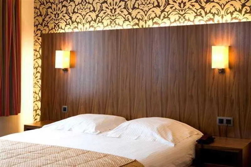 ***  גנט Hotel Chamade בלגיה